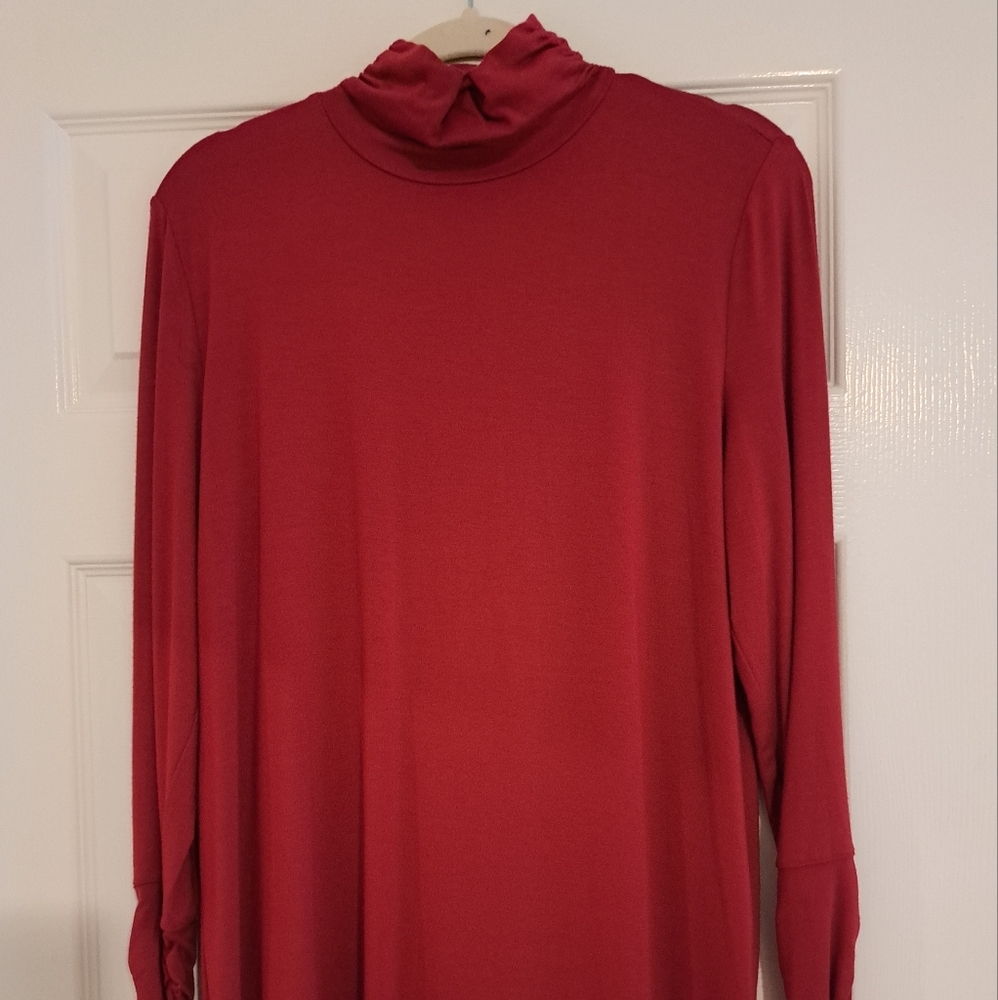 Turtleneck - Red